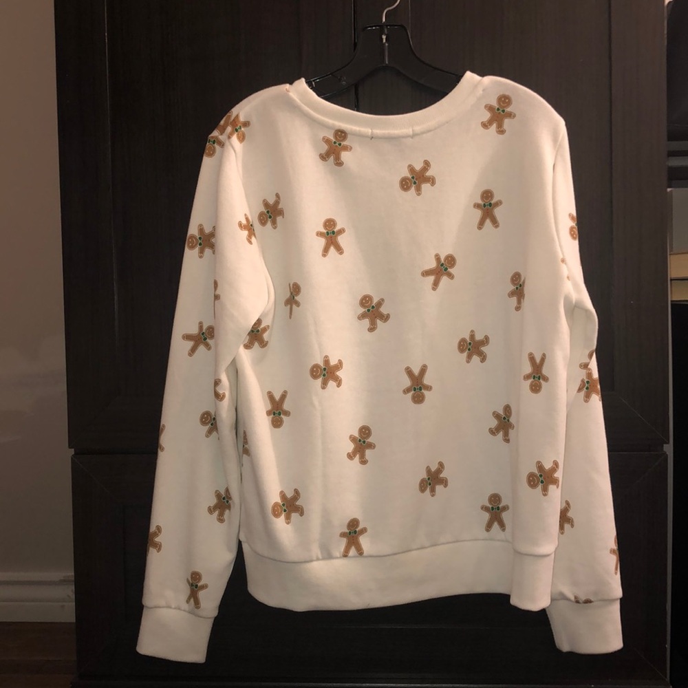 Forever 21 Medium gingerbread sweatshirt